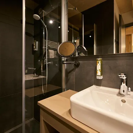 Bergwelt Kandel & Eventlocation Hotel *